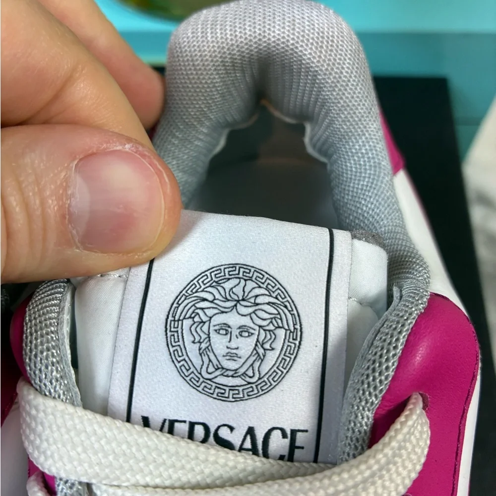 NWT Versace Women’s White & Pink Vitello Leather Sneakers - EU Size 39 = US 9 - Picture 8 of 14